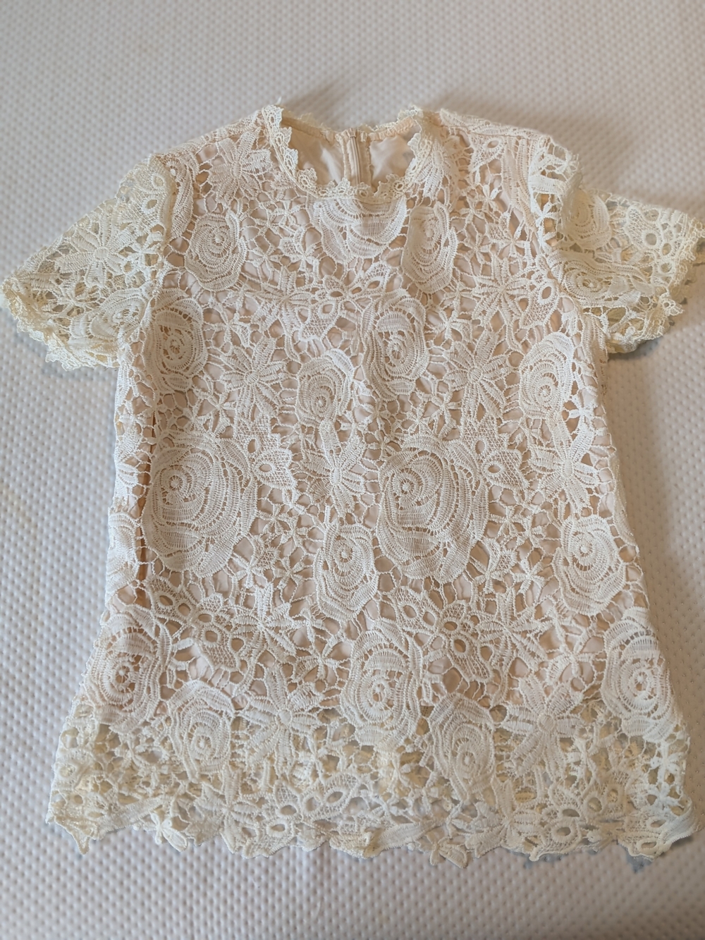 Ivory Floral Lace Short Sleeve Top